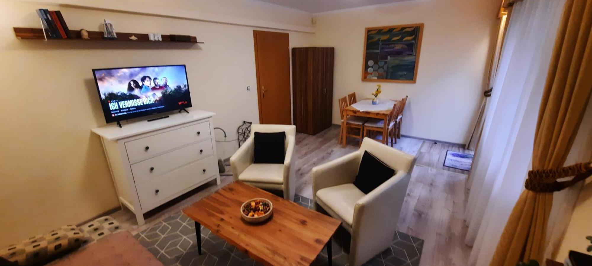 Pool Apartments Karlovy Vary Dış mekan fotoğraf